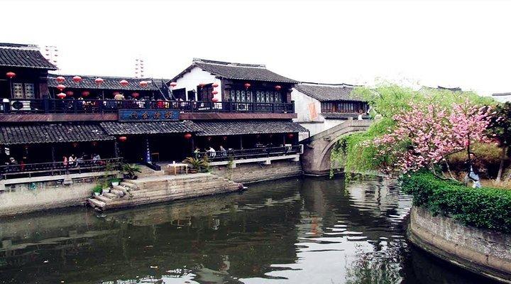 Vinsbäh腕宝：高颜值实力派