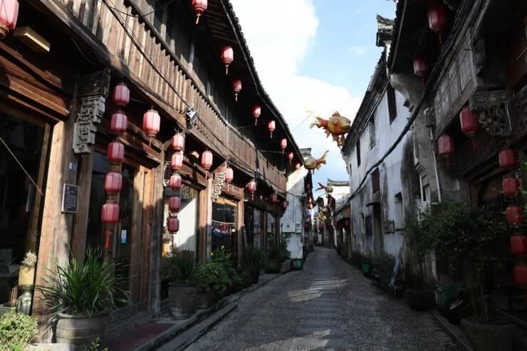 广骏集团控股完成配售合共2280万股 净筹约210万港元